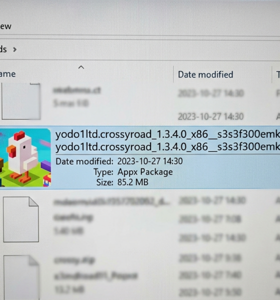 yodo1ltd.crossyroad_1.3.4.0_x86__s3s3f300emkze.appx